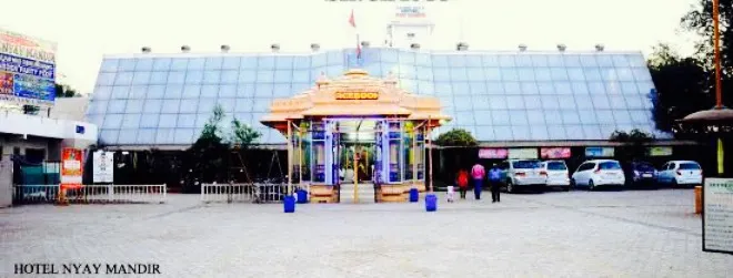 Hotel Nyay Mandir Restaurant