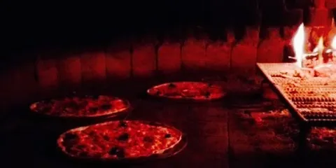 SPAZIO （Pizzaria-Bar）