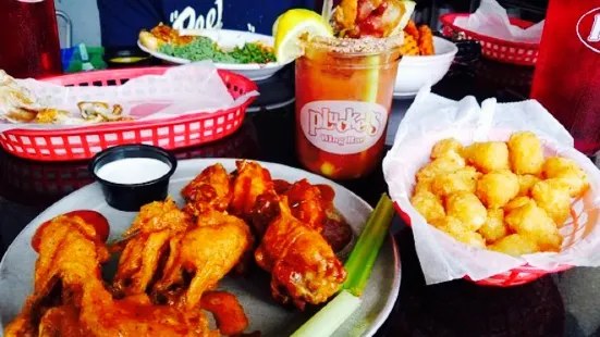 Pluckers Wing Bar