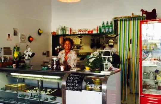 Shiraya Sushi & Deli