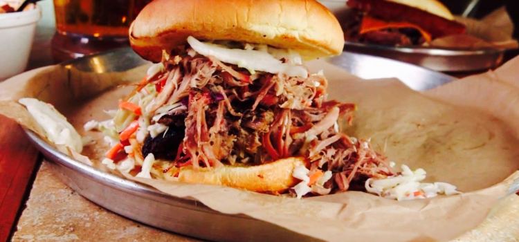 Willie Jewell's Old School BBQ