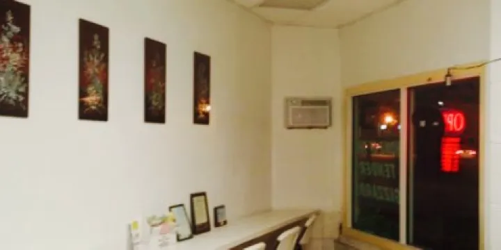 Homestyle Chicken N Fish