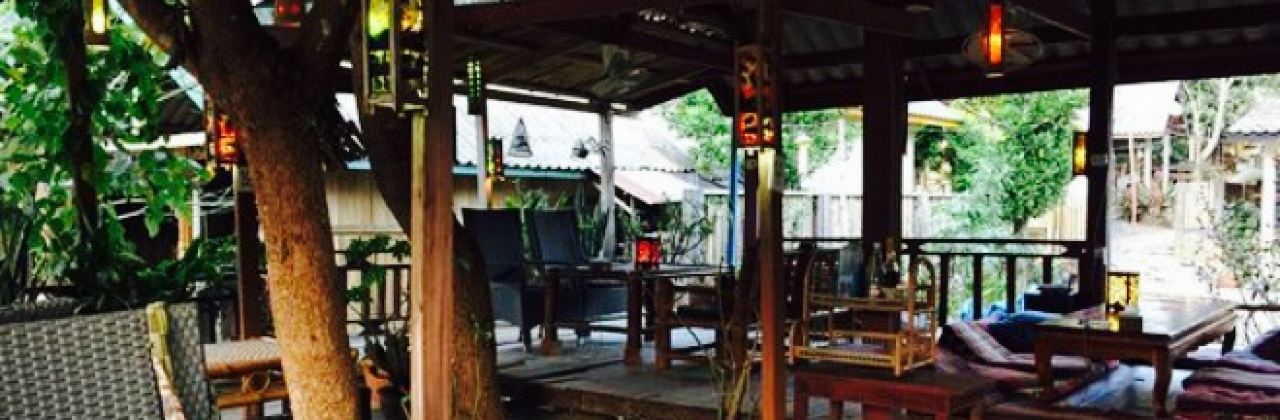 Riverside Bar/Restaurant