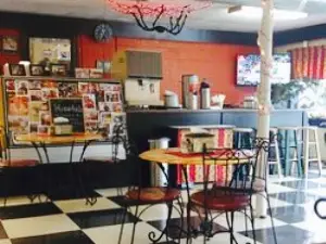 Cafe At Maidens