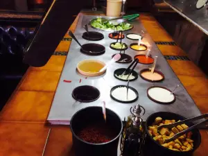 Village Inn Pizza Parlor