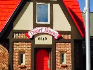 Riverdale Dwarf House Chick-fil-A