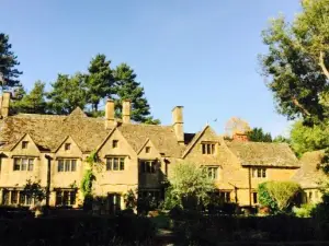 John Grenville Restaurant, Charingworth Manor