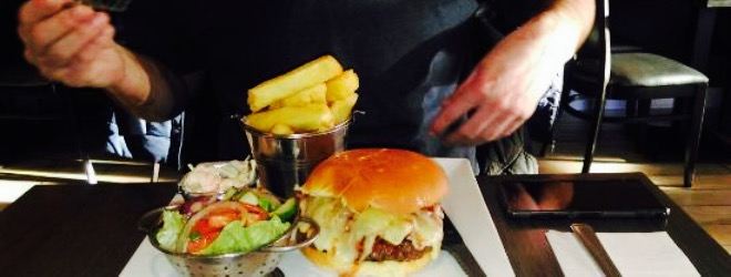 Knags Bar and Grill