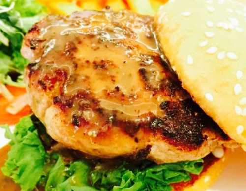 Food & Desire Cafe