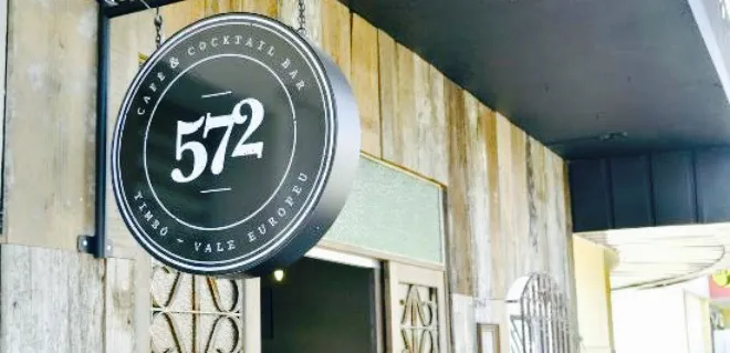 572 Café & Cocktail Bar
