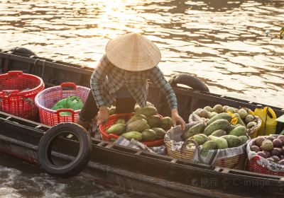 Cai Rang Floating Market