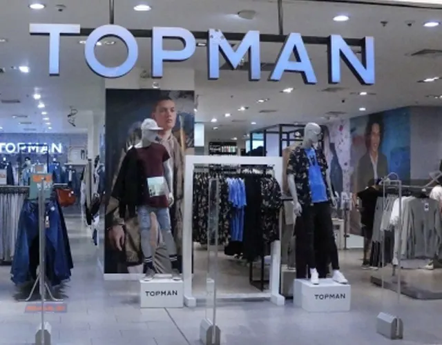 Shopping itineraries in Topman Central World in March updated in
