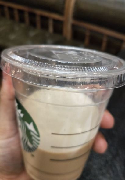 Starbucks Gyeongju Bomunro DT