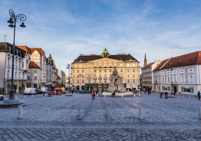 Cabbage Market Square