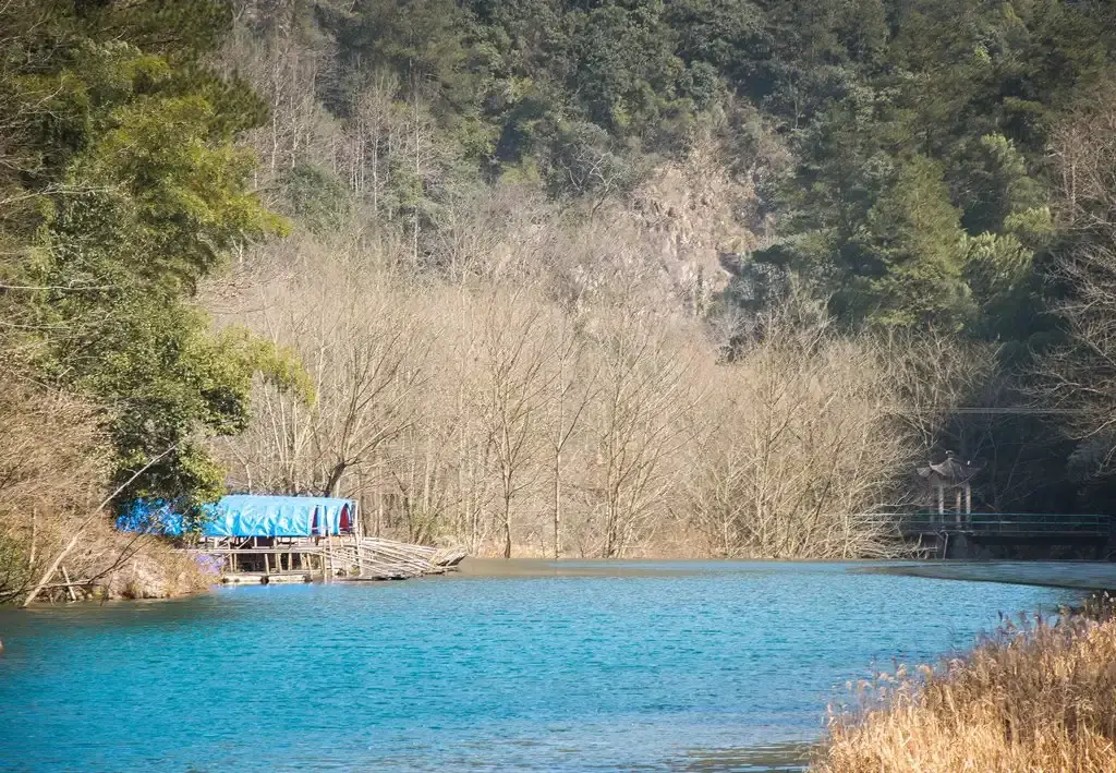 Hotels near Shibawo Scenic Resort
