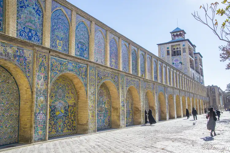 Hotels near Golestan Palace