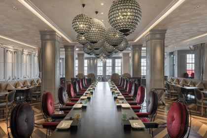 Mr & Mrs Bund by Paul Pairet