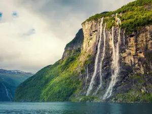 Seven Sisters Waterfall