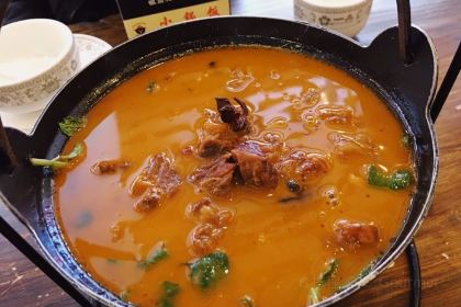 浮娴小锅饭·云南民俗风味餐厅(束河古镇店)