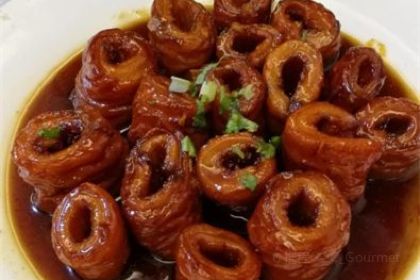 Cao Bao Since 1937 STUFFED BUN SHOP