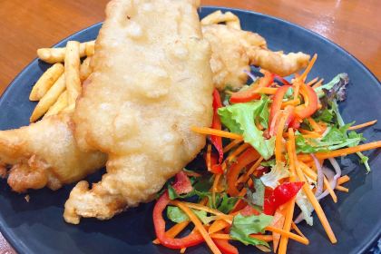 12 Rocks Beach Bar Cafe