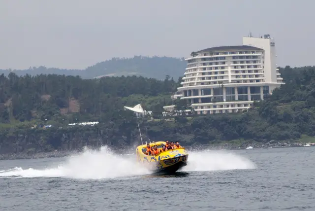 Sightseeing Boats in Seogwipo