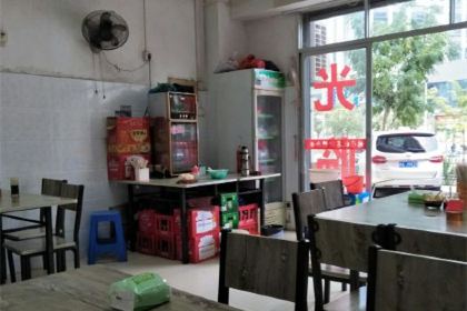 林依嫩名牌猪血化(富商世家店)