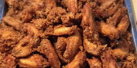吳日彪蒜香豬牛排