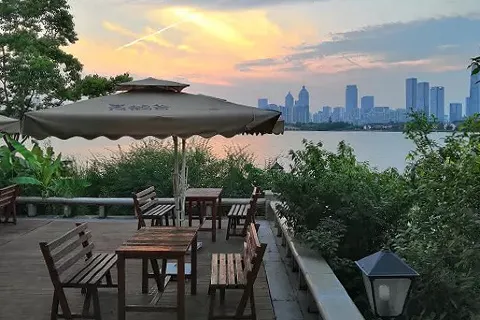 青鶴谷