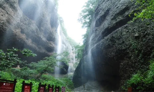 Great Rift Valley In Wanxi