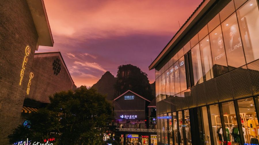 桂林陽朔漓江郵輪日遊