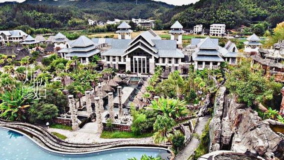 Tianfangyuetan Ecological Tourism Scenic Spot