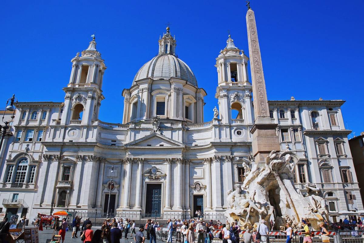 Navona