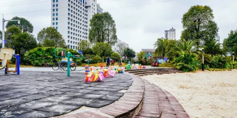 西河沙灘公園