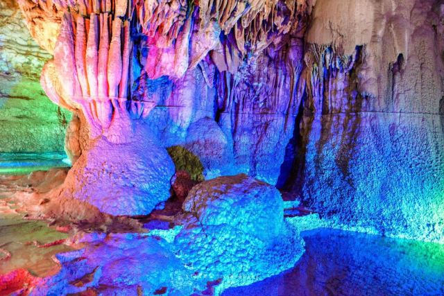 Lion's Cave