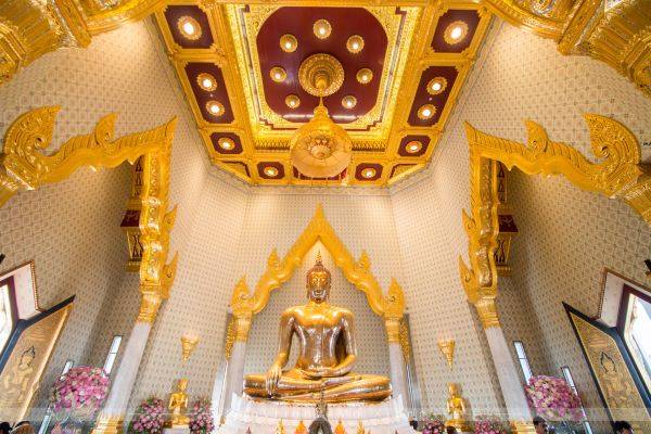 วัดดังทั่วไทย