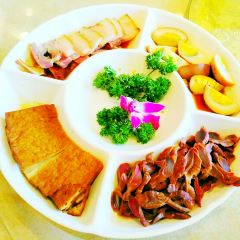 臥龍大酒店張用戶圖片