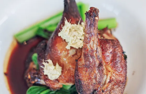 Esca Bimbadgen Restaurant