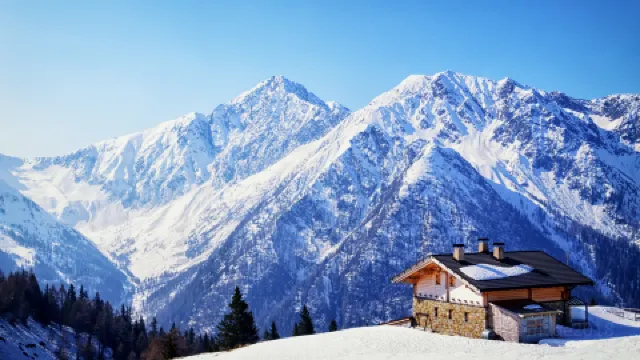 グラウビュンデン州観光ガイド2026年：人気スポット、グルメ、ホテル