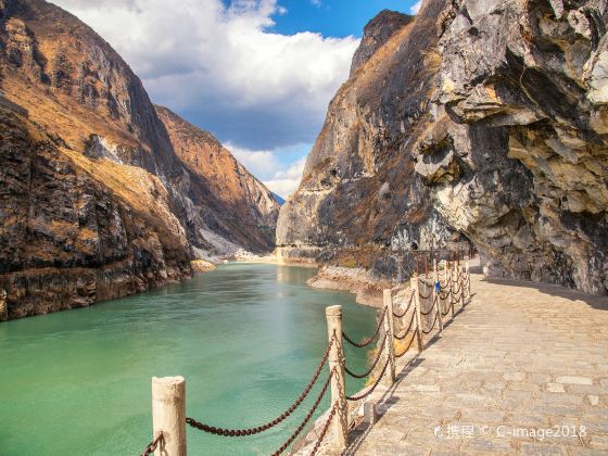 Tiger Leaping Gorge