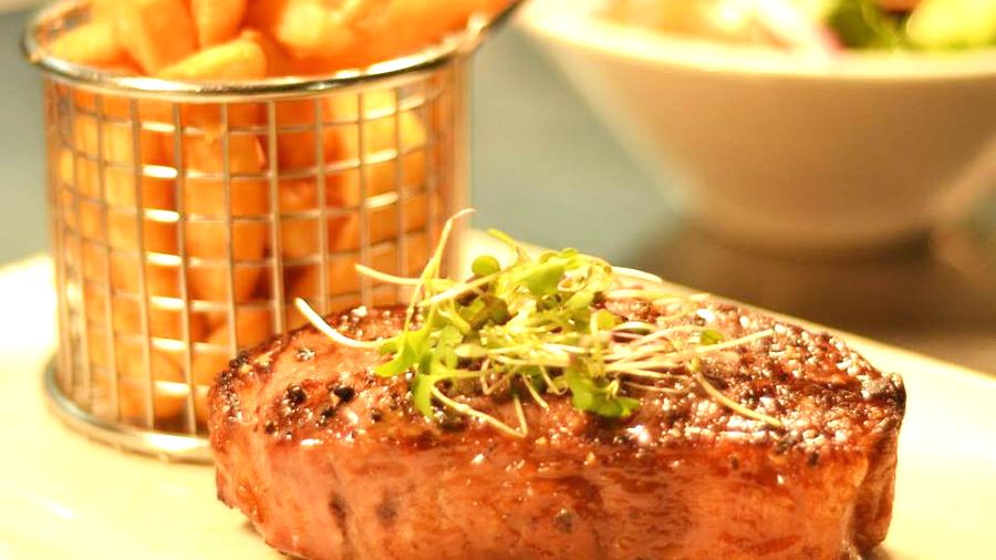 Grill Steak Seafood on Hardware Lane