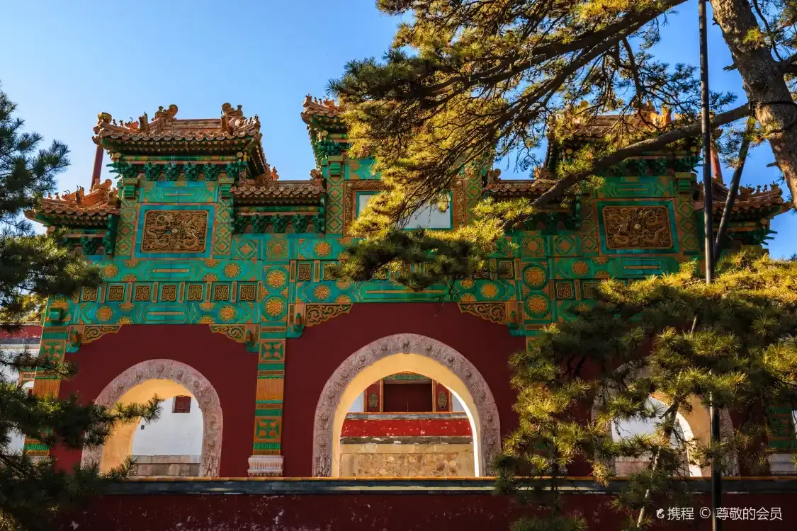 Hotels near Zhaomiao