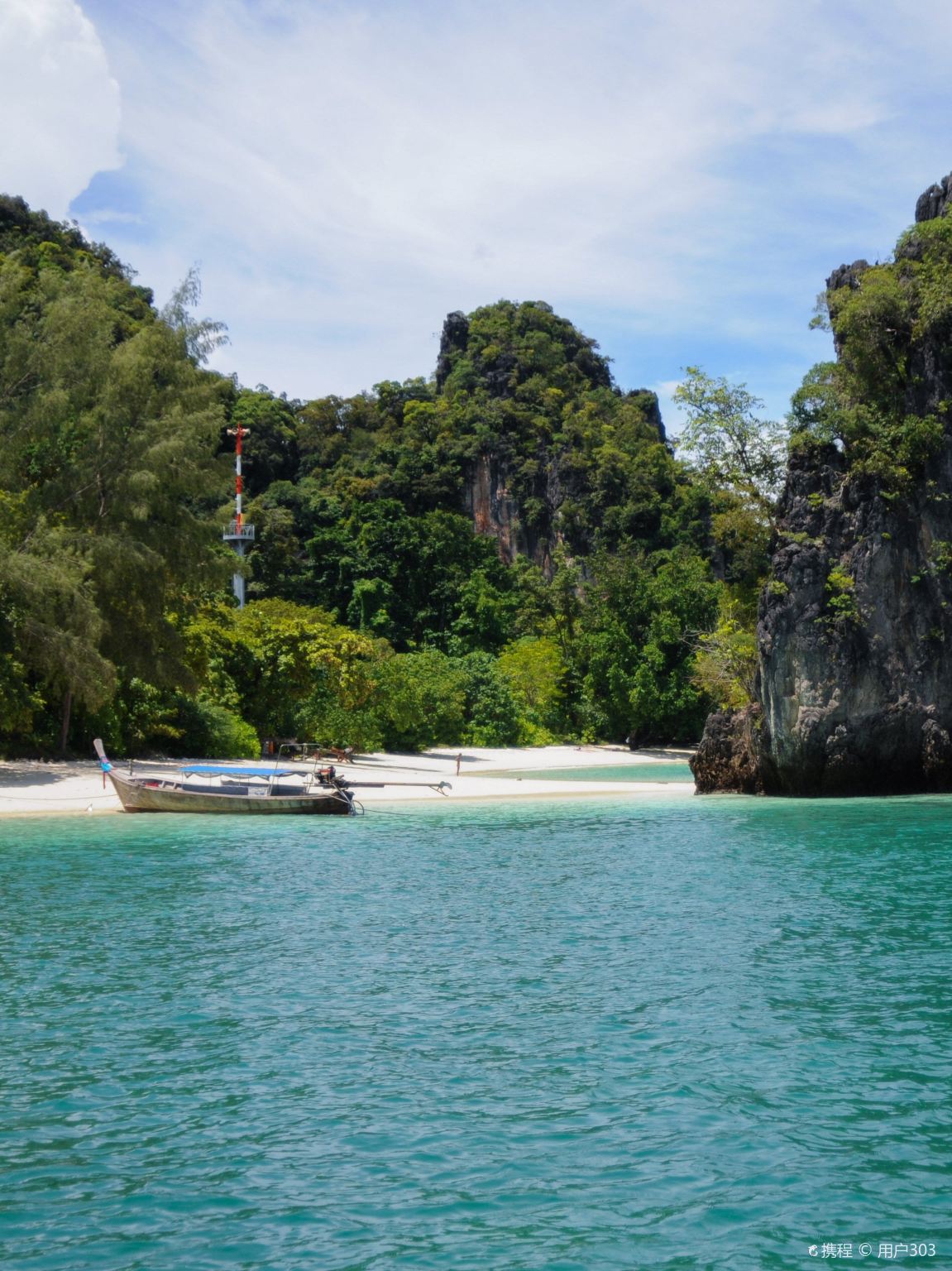 Tour di un giorno a Krabi e Koh Hong con omaggio di spumante e dolci, pranzo con cocco, sdraio e attrezzatura per lo snorkeling
