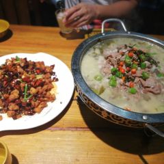 憨厨沸腾鱼乡(矿工街店) User Photo