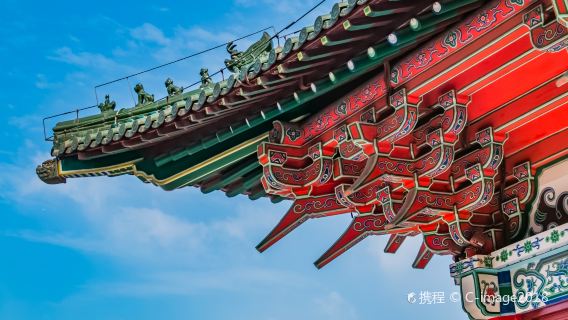 Nanchang Private Guided One Day Tour Tengwang Pavilion Jiangxi Provincial Museum August 1st Uprising Memorial Hall Shengjin Pagoda