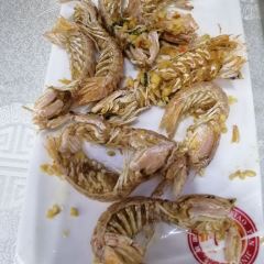 XIAO YAN JING DA PAI DANG User Photo