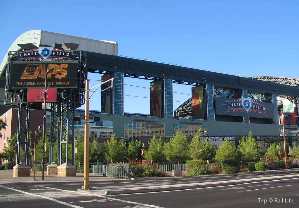 3_Chase Field