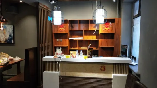 小牛仔石板烤肉店