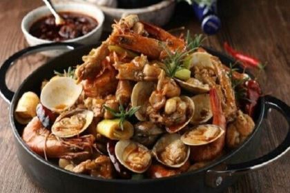 九里海鲜小馆(沃尔玛店)