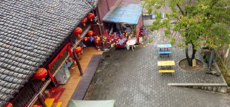 古镇农家工夫柴火鸡·木桶鱼(回龙场老街店)